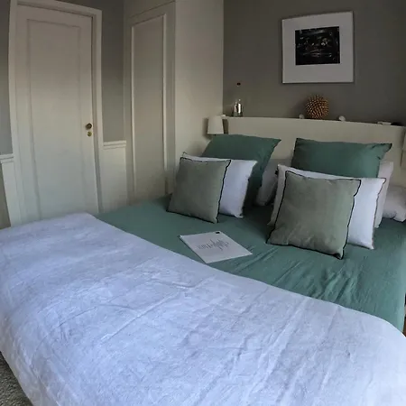 Les De Marie Bed & Breakfast 3*