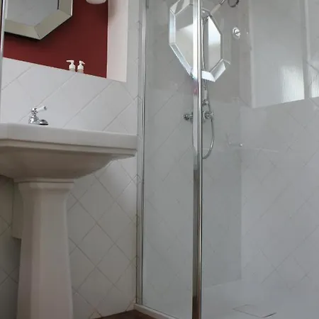 Bed and Breakfast Les De Marie Μπορντό