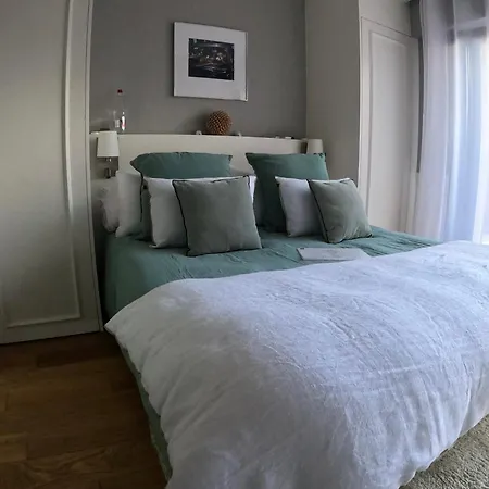 Les De Marie Bed and Breakfast